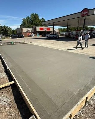 Commercial Concrete Parking Lots in Concord, NC